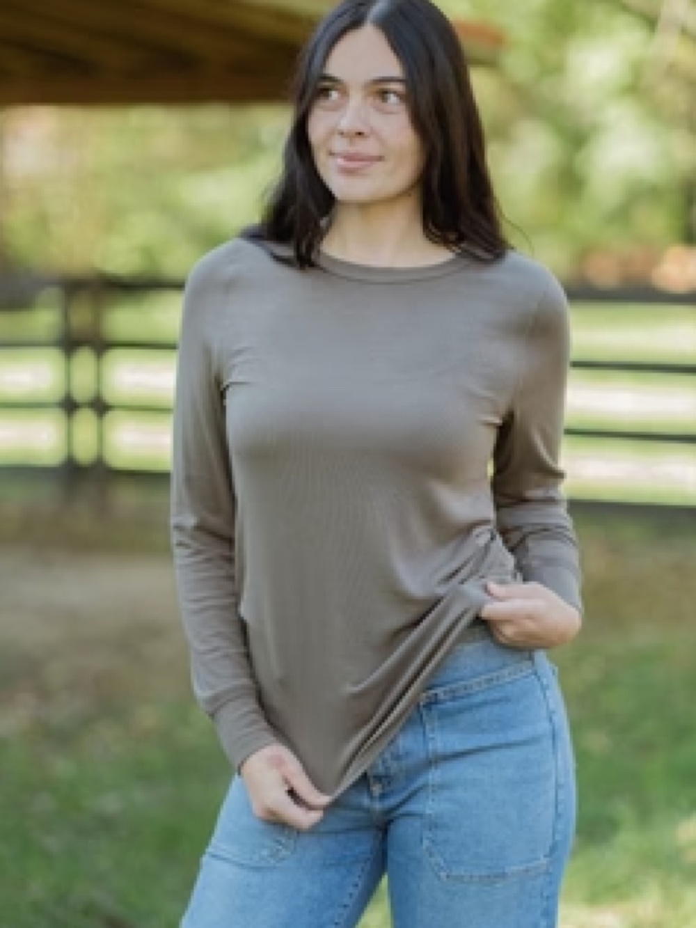Neuflora Stayton Top in Sage size Large - Bethke
